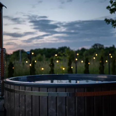 North House- Caloroczny Dom Z Prywatna Sauna I Balia Villa *